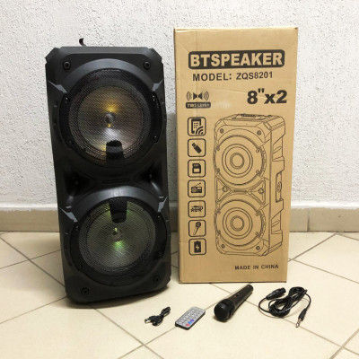 Колонка ZQS-8201 Акустична бездротова переносна Bluetooth з підсвічуванням мікрофоном AUX пульт Д/У
