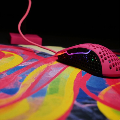 Игровая поверхность Xtrfy GP4 Street Pink, L (460 x 400 x 4мм), розовый