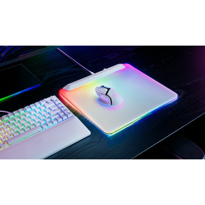 Игровая поверхность Razer Firefly V2 Pro, М (360х278х4.6мм), RGB, белый