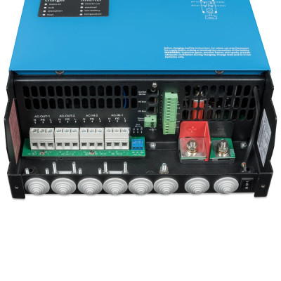 VictronEnergy Quattro-II 48/5000/70-50/50 Комбинированный инвертор и зарядное устройство