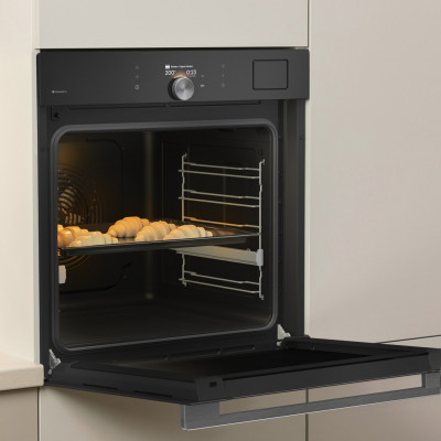 Духовой шкаф Gorenje электрический, 77л, A+, Wi-Fi, пароварка, дисплей, конвекция, готов. на разных уровнях, черный