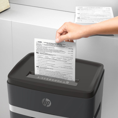 Знищувач документів HP Pro Shredder 18CC, A4, 80g х 18 листів, 4*35, 25 л., P-4