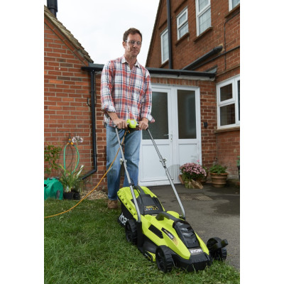 Газонокосарка мережева Ryobi RLM13E33S 1300Вт 33см 35л 20-60мм 9кг