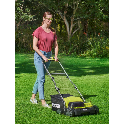 Аэратор-скарификатор аккумуляторный Ryobi ONE+ RY18SFX35A-240 18В акб 2х4А·час 35см 55л 10кг