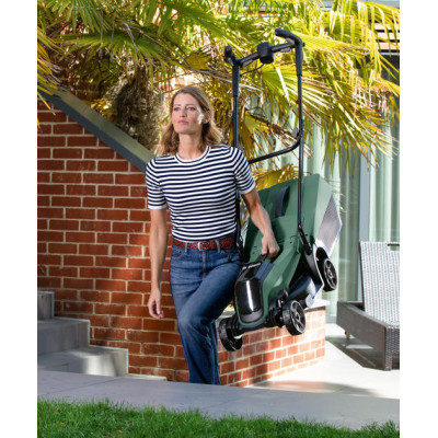 Газонокосилка аккумуляторная Bosch CityMower 18V-32-300 18В акб 1х4А·час 34см 31л 30-60мм 9.4кг