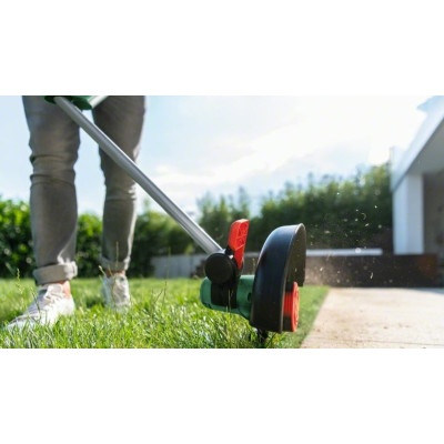 Триммер садовый аккумуляторный Bosch UniversalGrassCut 18V-260 1х2.5А·час 26см 2.3кг
