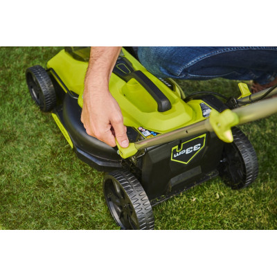 Газонокосилка аккумуляторная Ryobi ONE+ HP RY18LMX33A-150 18В акб 1х5А·час 33см 30л 25-90мм 9.3кг