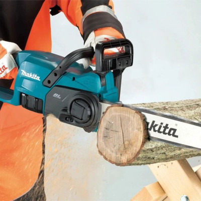 Пила ланцюгова акумуляторна Makita LXT DUC357Z 18В 35см 4.2кг без АКБ та ЗП
