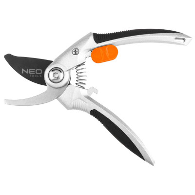 Секатор площинний Neo Tools, d різу 20мм, 210мм, 228г