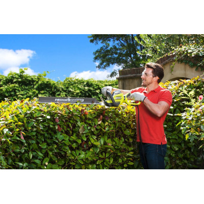 Кусторез сетевой Ryobi RHT6760RL 650Вт 60см шаг реза 30мм 4кг