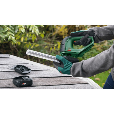 Ножницы для травы аккумуляторные Bosch AdvancedShear 18В-10 + насадка кусторез 10/20см шаг реза 8мм 1.85кг