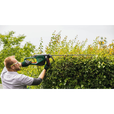 Кусторез Bosch AdvancedHedgeCut 65 500Вт 65см шаг реза 34мм 5.62 кг