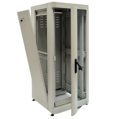 19" 24U 610 х 675 Шкаф коммутационный